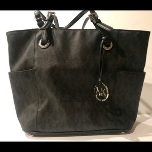 Michael Kors Tote